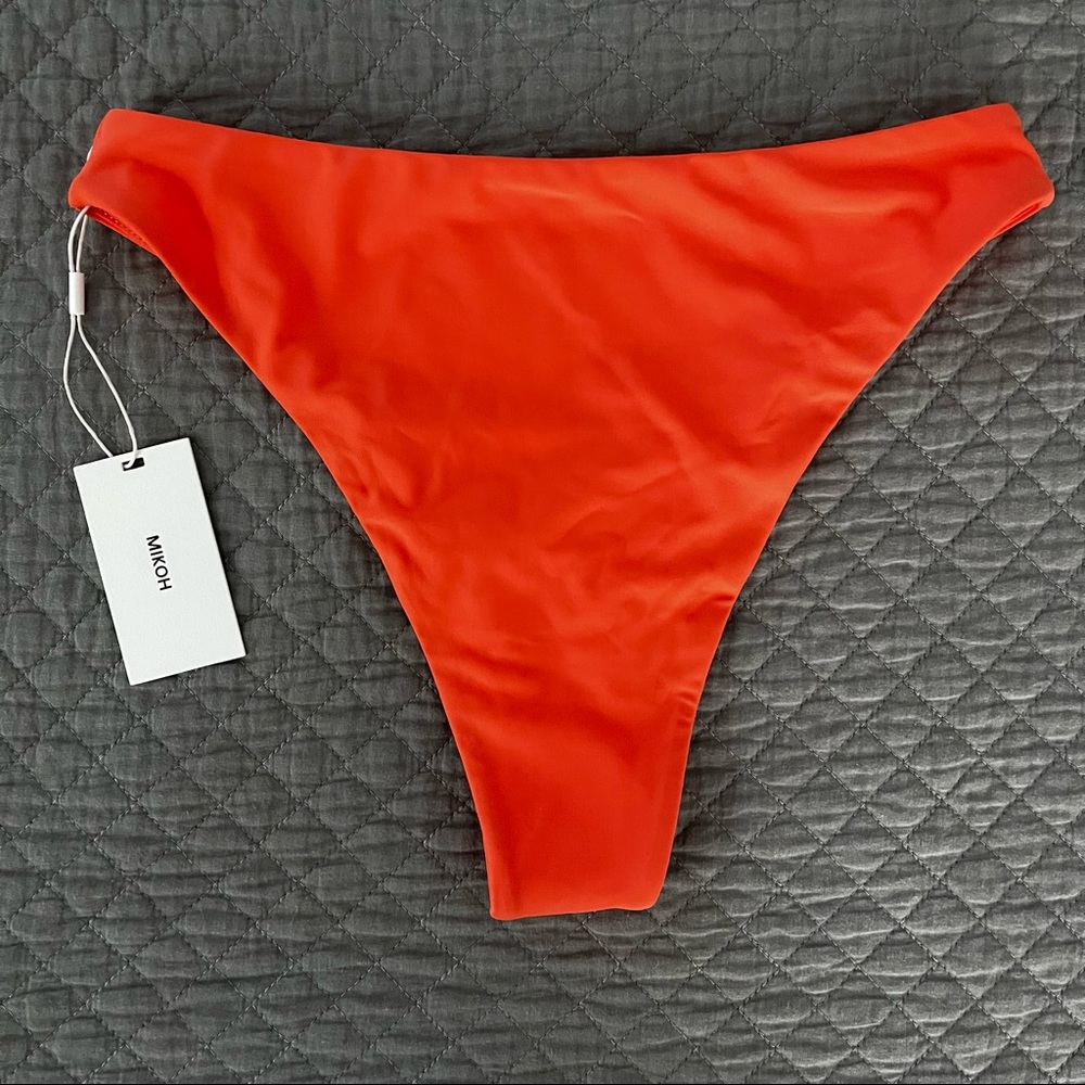 NWT Mikoh Chimo Bikini Bottom in Coral Crush - L